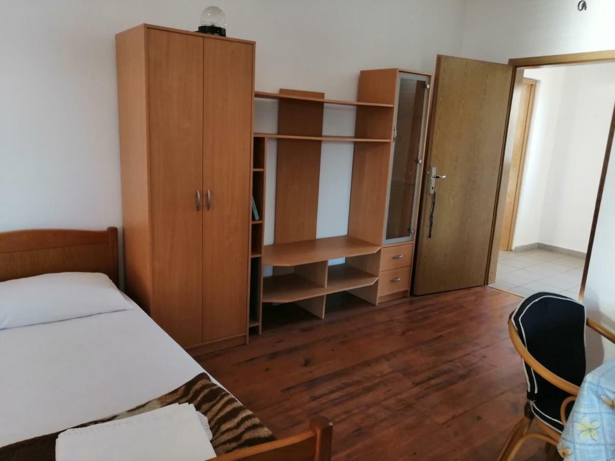 Apartmani Marin Seline Bagian luar foto